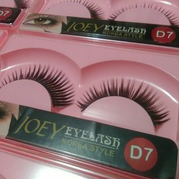 Women's Sexy 12 Set Reusable False Eyelashes + 1 - Picture 4 of 5
